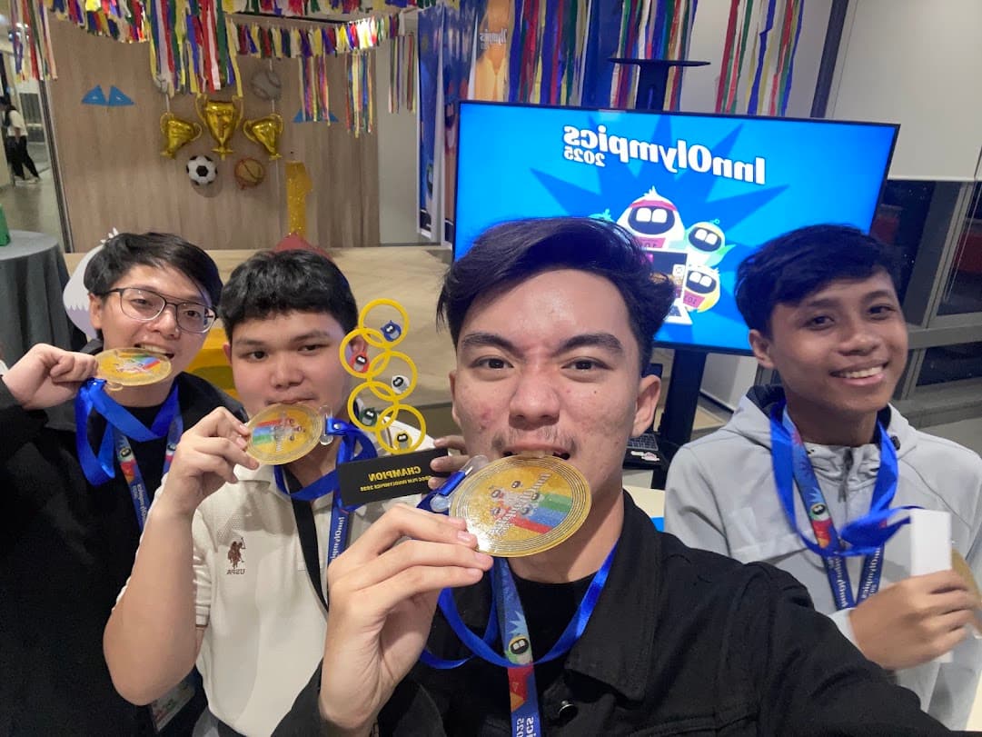 InnOlympics 2025 — GDSC PLM Hackathon photo 3